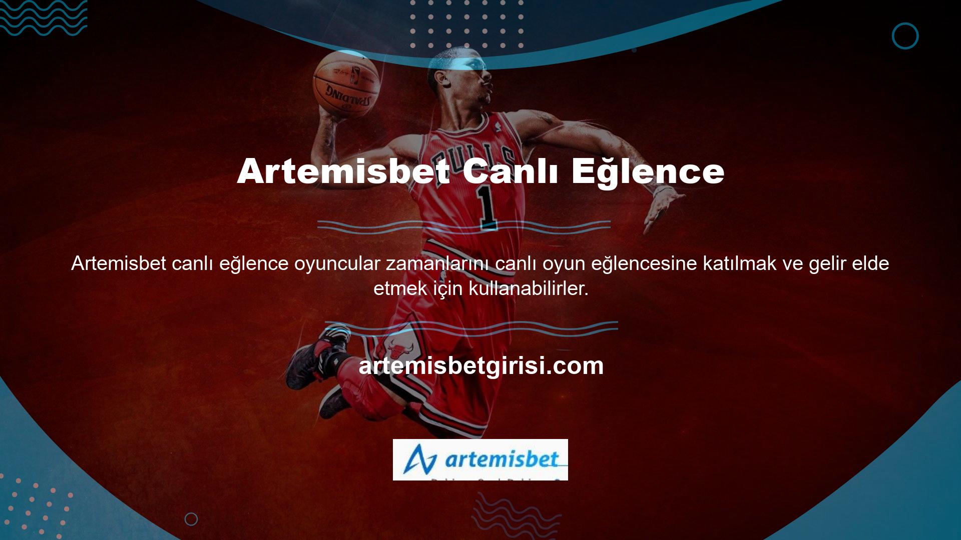 Tüm site üyeleri spor, casino ve diğer kart oyunlarının yanı sıra canlı oyunlara bahis yapma olanağına sahiptir